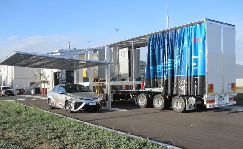 Toyota Refuelling Station and Mobile Refueller 1